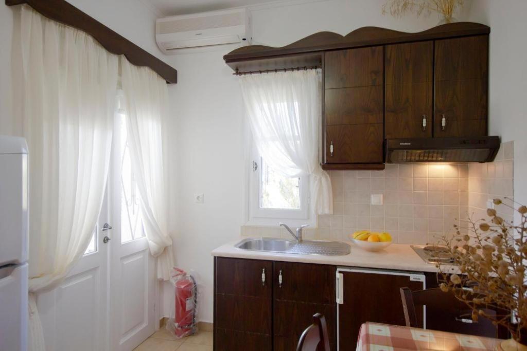 Apartments With View Adamantas  ภายนอก รูปภาพ
